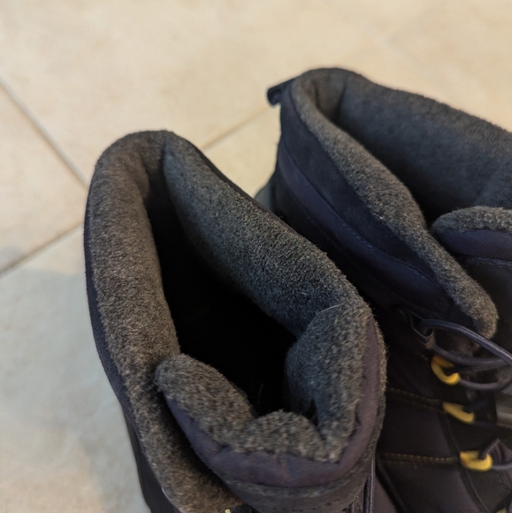 Waterproof Lands End winter boots - Picture 4 of 5